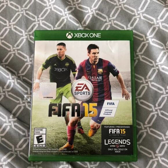 Xbox One FIFA 15 video game - Picture 1 of 1